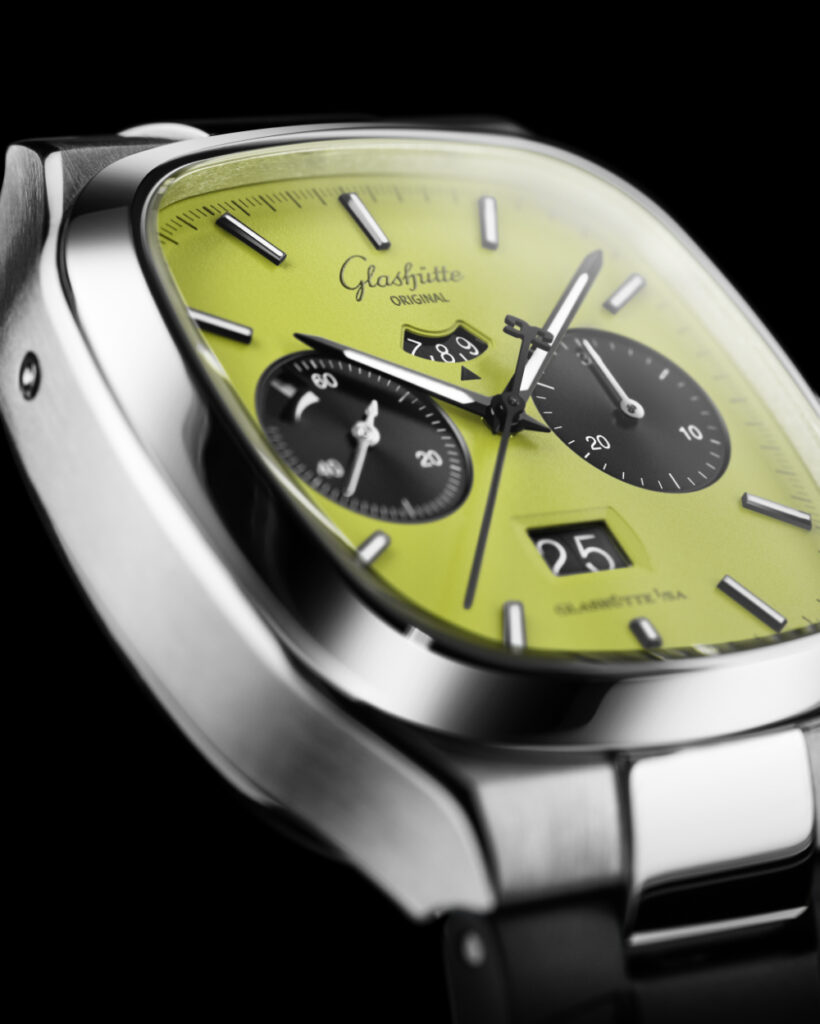 Glashütte Original Seventies Panorama Date: futurismo cromatico 7 2 2