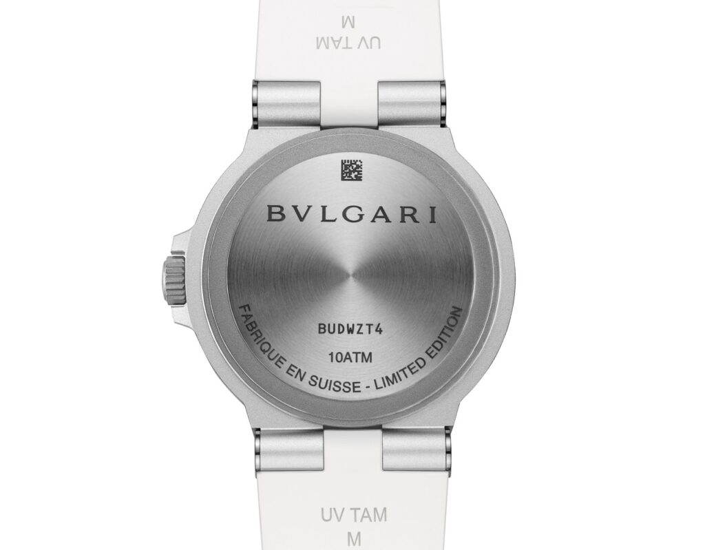 Bulgari Aluminium: l'icona sportiva si veste d'estate 11 Foto 5 Bvlgari 2026 Bvlgari Bvlgari Aluminium Blue 104309 04 dimensioni grandi